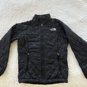 North Face Thermoball Jacket size XS (6) - Black